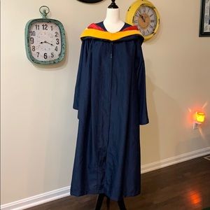 Liberty university undergrad gown